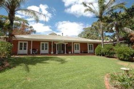 106 Oakridge Rd, Aberfoyle Park, SA 5159