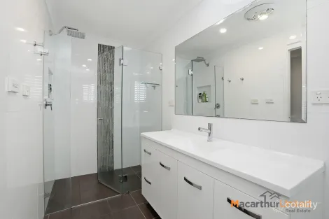 Property photo of 5 Mica Place Eagle Vale NSW 2558