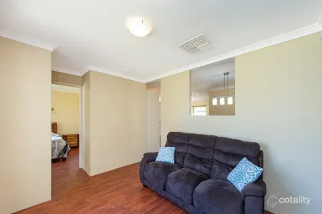Property photo of 38 Waldron Boulevard Greenfields WA 6210