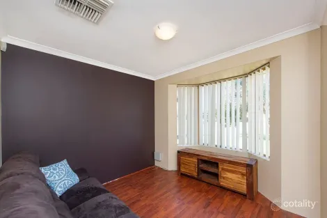Property photo of 38 Waldron Boulevard Greenfields WA 6210