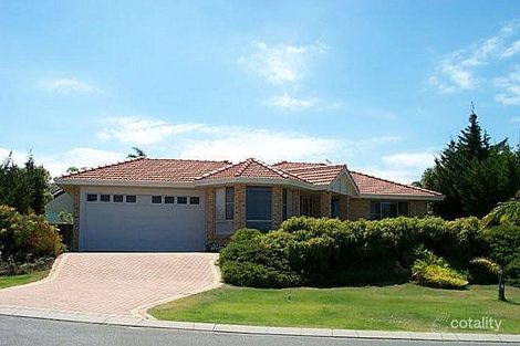 Property photo of 2 Crew Court Ocean Reef WA 6027