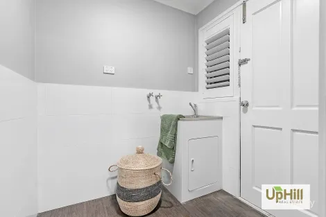 Property photo of 19 Yaltara Close Cranbourne West VIC 3977