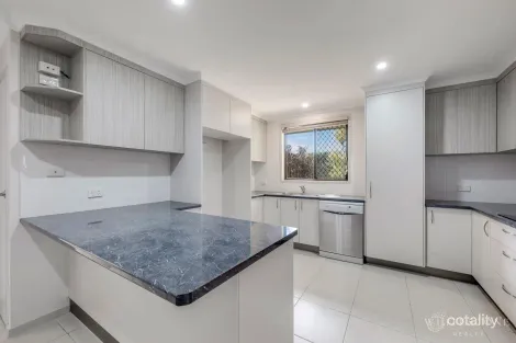 Property photo of 38 Sinclair Street Avenell Heights QLD 4670
