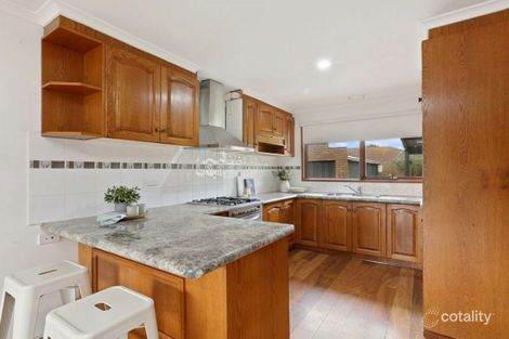 Property photo of 11 Boolarong Drive Belmont VIC 3216