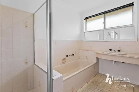 Property photo of 38 Allambanan Drive Bayswater North VIC 3153