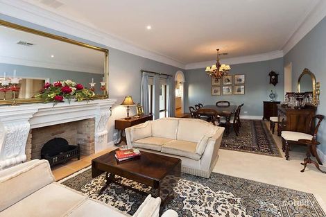 Property photo of 33 Bancoura Parkway Secret Harbour WA 6173