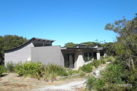 105 Albert Ruttle Dr, Inverloch, VIC 3996