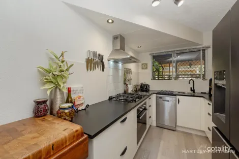 Property photo of 4/22 Stuart Street North Ward QLD 4810