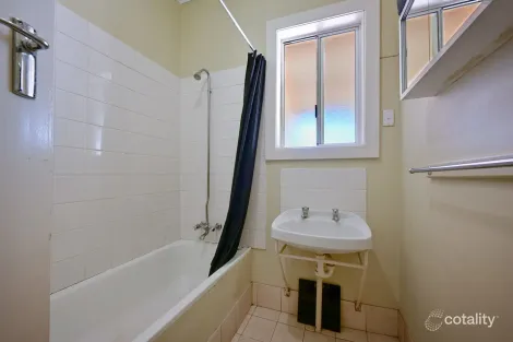 Property photo of 10 Oldridge Street Whyalla Norrie SA 5608