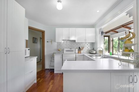 Property photo of 37 Garfield Road Garfield VIC 3814