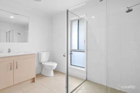 Property photo of 5 Kite Close Pallara QLD 4110