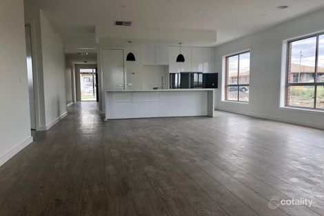 Property photo of 12 Cooney Circuit Kalkallo VIC 3064