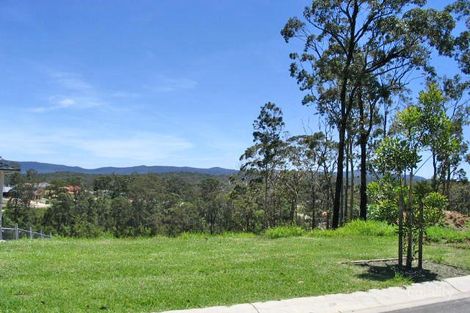 6 Guildford Gr, Cameron Park, NSW 2285