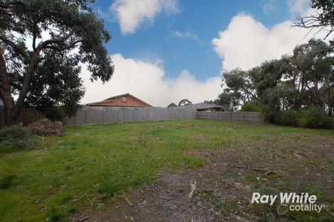 7 Park Valley Cres, Langwarrin, VIC 3910