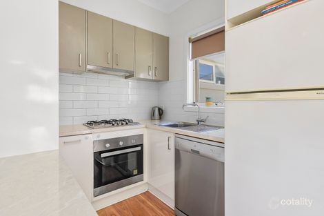 Property photo of 2/13 Bourke Street Kyneton VIC 3444