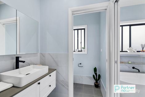 Property photo of 6 Championship Place Hillvue NSW 2340