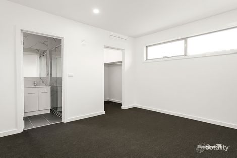 Property photo of 2/12 Stapley Crescent Altona North VIC 3025
