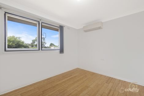 Property photo of 5 Evelyn Street Macquarie Fields NSW 2564