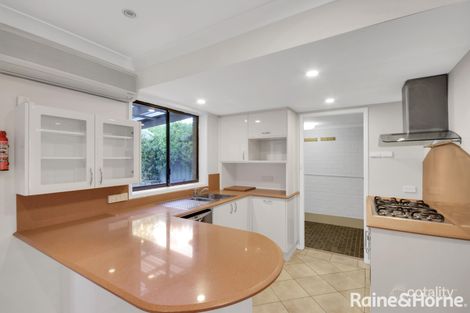 Property photo of 20 Lisa Close Bateau Bay NSW 2261