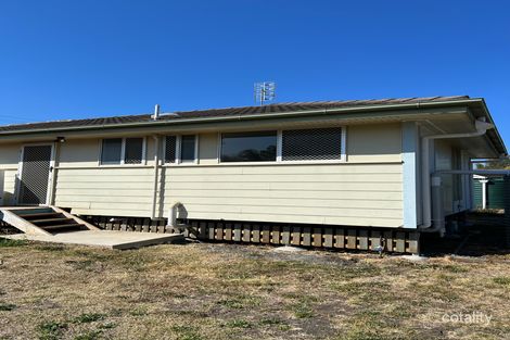 10 Victoria St, Clifton, QLD 4361