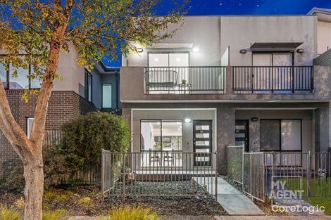 Property photo of 67 Valiant Crescent Craigieburn VIC 3064