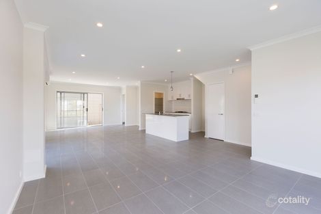 Property photo of 31 Cobber Close Moncrieff ACT 2914