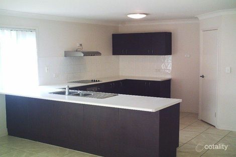 Property photo of 8 Highfields Court Loganlea QLD 4131