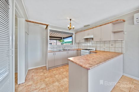 Property photo of 14 Dover Street Albanvale VIC 3021