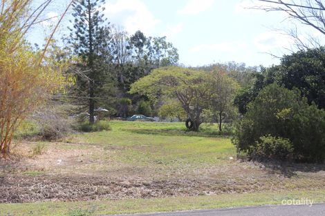 17 Pine St, Kalpowar, QLD 4630