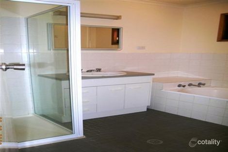 Property photo of 19 Hope Street Yass NSW 2582