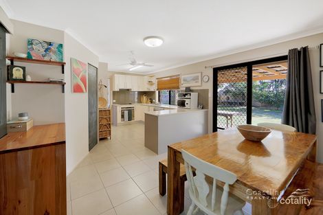 Property photo of 11 Aqualine Court Bargara QLD 4670