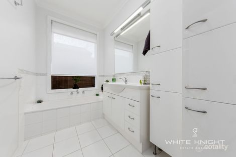 Property photo of 14 McShane Drive Kealba VIC 3021