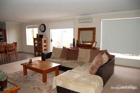 Property photo of 8 Sonny Close Maddingley VIC 3340