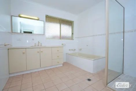 Property photo of 14A Grimison Avenue Griffith NSW 2680