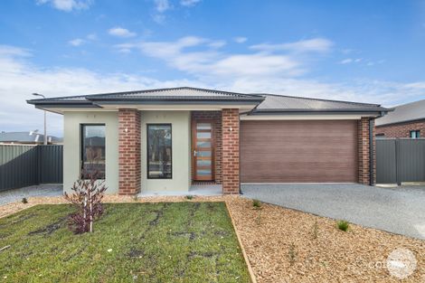 130 Birdwood Ave, Sebastopol, VIC 3356