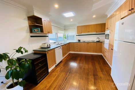 Property photo of 28 Moyangul Drive Keilor East VIC 3033