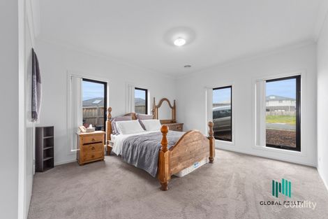 Property photo of 54 Evesham Drive Point Cook VIC 3030