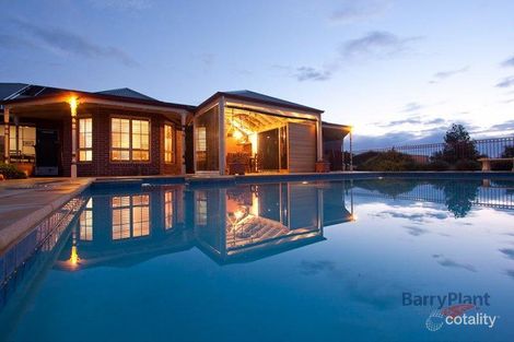 Property photo of 29-31 Marisa Crescent Berwick VIC 3806