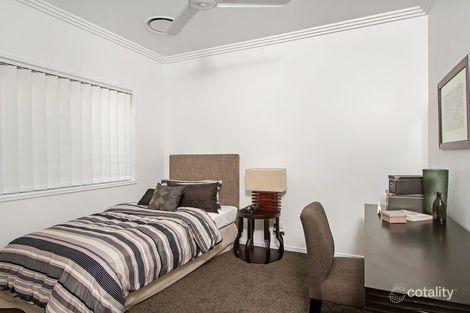 Property photo of 14 Applecross Circuit Spring Mountain QLD 4300