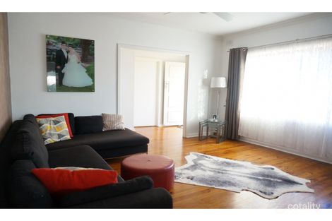 Property photo of 10 Barakoola Street Pooraka SA 5095