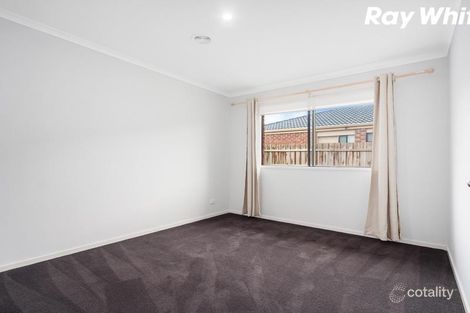 Property photo of 69 Henry Road Pakenham VIC 3810