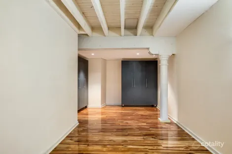 Property photo of 3/87 Lipson Street Port Adelaide SA 5015