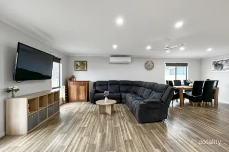 Property photo of 28 Natasha Drive Poonindie SA 5607