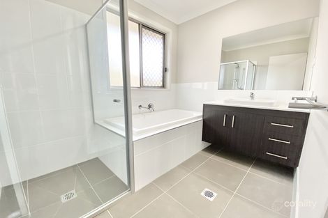 124 Broadwater Tce, Redland Bay, QLD 4165