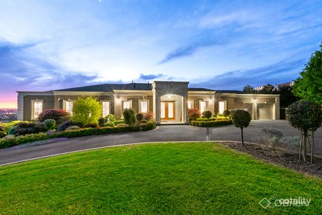 7 Old Coach Rd, Berwick, VIC 3806