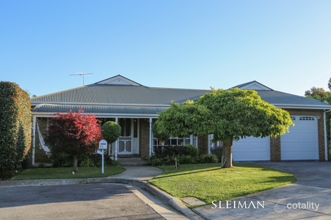 17 Whitmore Pl, Hillside, VIC 3037
