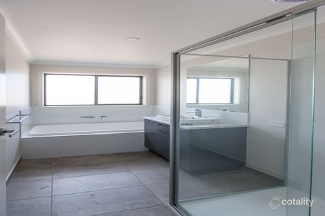 Property photo of 16 Youll Grove Inverloch VIC 3996