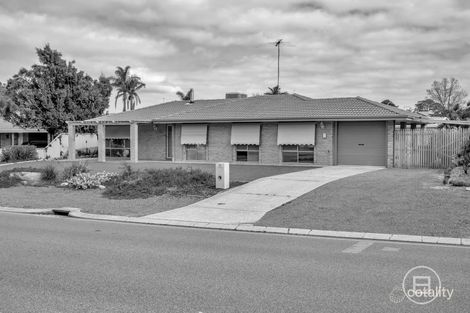 Property photo of 35 Honeysuckle Ramble Halls Head WA 6210