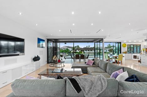 Property photo of 46 Boomerang Crescent Bundall QLD 4217
