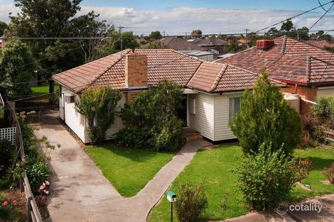 Property photo of 1/6 Lurg Avenue Sunshine North VIC 3020